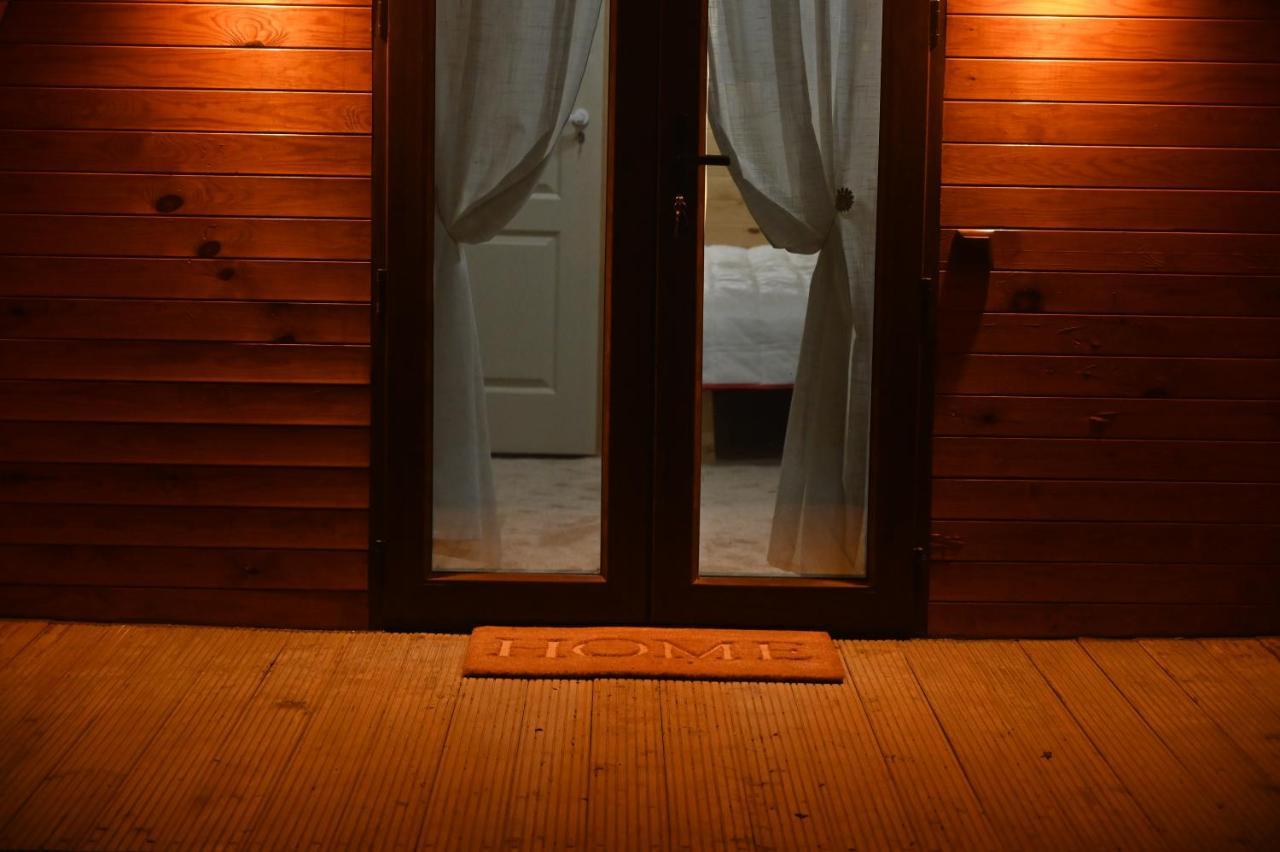 Casute In Mijlocul Naturii - Wild Camp Авриг Екстериор снимка