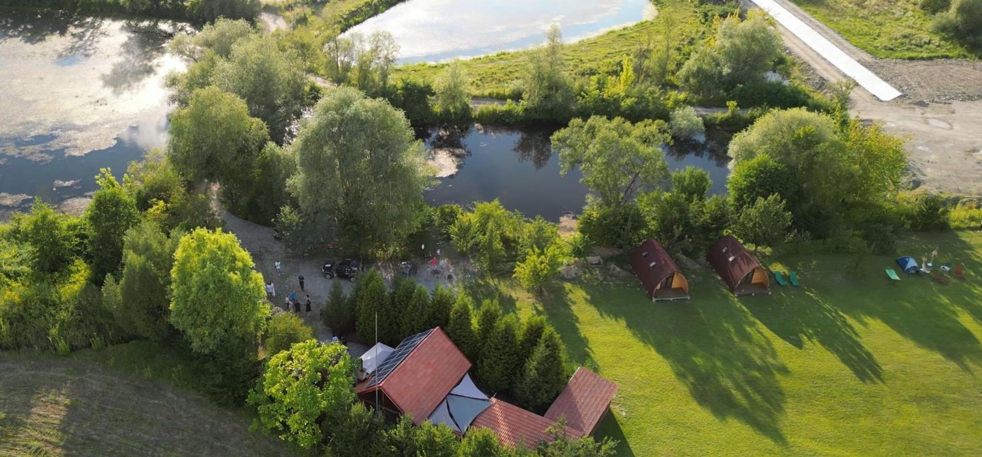 Casute In Mijlocul Naturii - Wild Camp Авриг Екстериор снимка