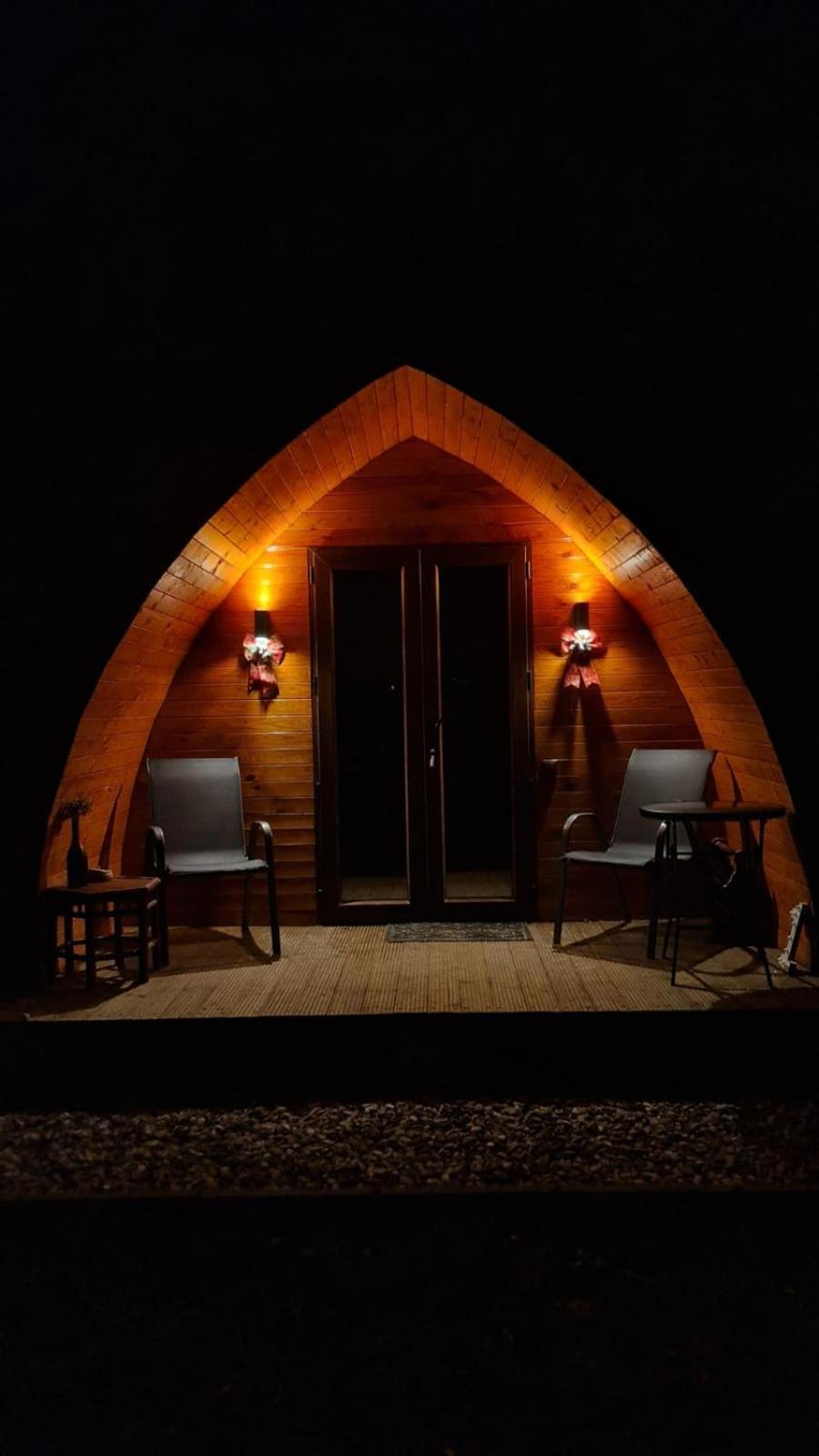 Casute In Mijlocul Naturii - Wild Camp Авриг Екстериор снимка